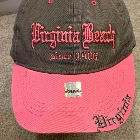 NWT Women’s Virginia Beach Gray & Pink‎ Ball-cap - Picture 2 of 5
